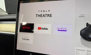 Tesla Model Y Performance, Black Interior, Panoramic Roof, Heated Seats, Track Mode VAT Q 19