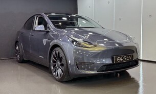 Tesla Model Y Performance, Black Interior, Panoramic Roof, Heated Seats, Track Mode VAT Q 5