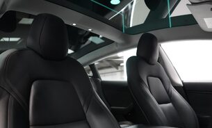 Tesla Model 3 Performance One Owner Deep Blue Metallic Black Int Pano Roof Sexy Buttons  2