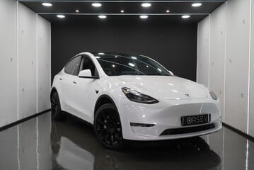 Tesla Model Y Long Range 20" Induction Alloys Pano Roof Black Interior One Owner 