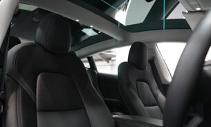 Tesla Model 3 Long Range, Enhanced Autopilot, 19 inch Sport Wheels, Pano Roof, One Owner 8