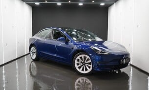 Tesla Model 3 Long Range, Enhanced Autopilot, 19 inch Sport Wheels, Pano Roof, One Owner 1