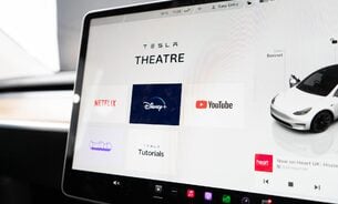 Tesla Model Y RWD, 20" Induction Alloys Pano Roof Heated Steering Wheel and Seats 1 Owner 15
