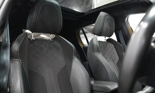 Peugeot 208 GT PREMIUM, FDSH Pano Roof Adaptive Cruise Apple CarPlay Rev Cam One Owner 20