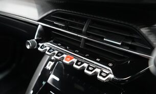 Peugeot 208 GT PREMIUM, FDSH Pano Roof Adaptive Cruise Apple CarPlay Rev Cam One Owner 22