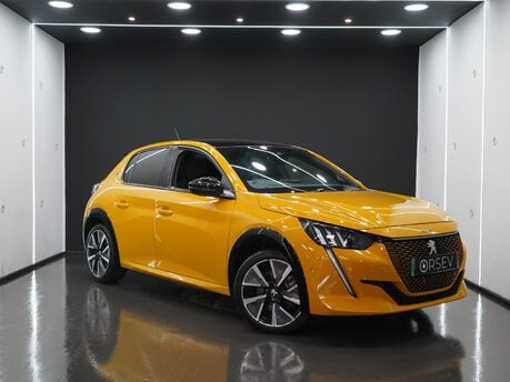 Peugeot 208 GT PREMIUM, FDSH Pano Roof Adaptive Cruise Apple CarPlay Rev Cam One Owner