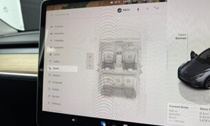 Tesla Model Y Long Range, Midnight Silver Metallic, Premium Sound, Panoramic Roof  18