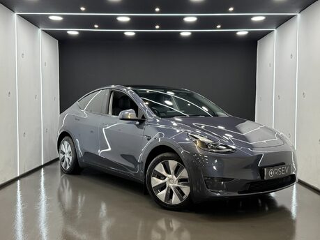 Tesla Model Y Long Range, Midnight Silver Metallic, Premium Sound, Panoramic Roof 