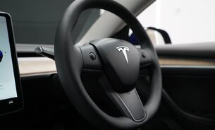 Tesla Model 3 Performance Enhanced Autopilot Deep Blue Metallic  19