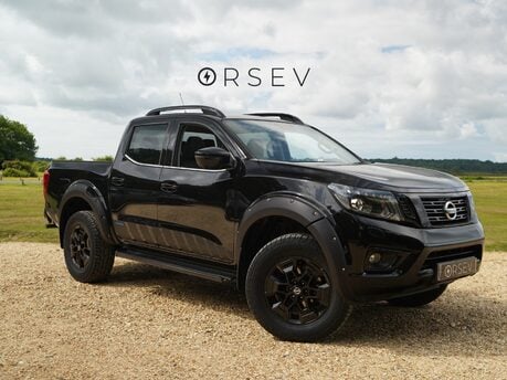 Nissan Navara DCI N-GUARD SHR DCB, FDSH, Tow Bar, Tonneau Cover, Sunroof 360 Camera VAT Q