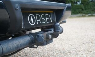 Nissan Navara DCI N-GUARD SHR DCB, FSH, Tow Bar, Tonneau Cover, Sunroof 360 Camera VAT Q 12