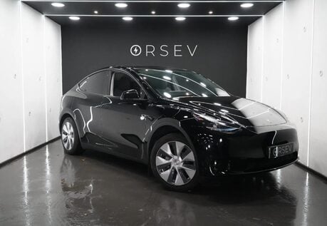 Tesla Model Y RWD Later Comfort Suspension Pano Roof Heated Steering Wheel and Seats 