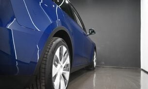 Tesla Model Y Long Range, Enhanced Autopilot, One Owner, Deep Blue Metallic, VAT Q 14