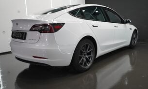 Tesla Model 3 Long Range Heat Pump Heated Steering Wheel Panoramic Roof Black Interior  5