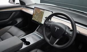 Tesla Model 3 Long Range Heat Pump Heated Steering Wheel Panoramic Roof Black Interior  12