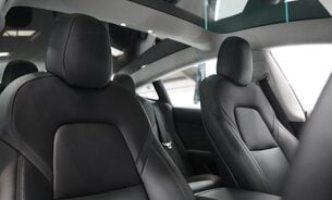 Tesla Model 3 Long Range Heat Pump Heated Steering Wheel Panoramic Roof Black Interior  13