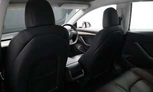 Tesla Model 3 Long Range Heat Pump Heated Steering Wheel Panoramic Roof Black Interior  16