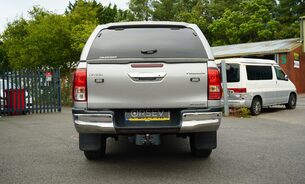 Toyota Hilux INVINCIBLE 4WD D-4D DCB, FSH Fresh MOT Recent New Rear Tyres TowBar 1 Owner 12