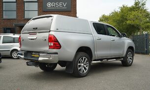 Toyota Hilux INVINCIBLE 4WD D-4D DCB, FSH Fresh MOT Recent New Rear Tyres TowBar 1 Owner 13