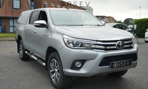 Toyota Hilux INVINCIBLE 4WD D-4D DCB, FSH Fresh MOT Recent New Rear Tyres TowBar 1 Owner 1