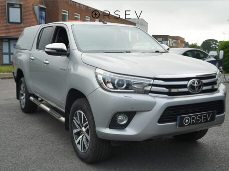 Toyota Hilux INVINCIBLE 4WD D-4D DCB, FSH Fresh MOT Recent New Rear Tyres TowBar 1 Owner