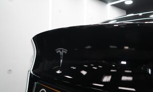 Tesla Model Y Long Range, Solid Black, One Owner, Premium Sound, Panoramic Roof, VAT Q 12