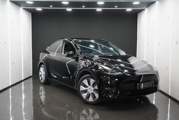 Tesla Model Y Long Range, Solid Black, One Owner, Premium Sound, Panoramic Roof, VAT Q