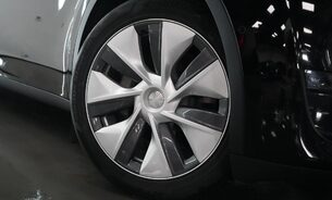 Tesla Model Y Long Range, Solid Black, One Owner, Premium Sound, Panoramic Roof, VAT Q 13