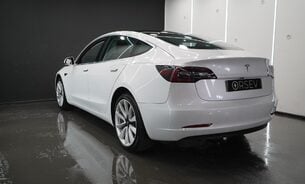 Tesla Model 3 Standard Range Plus One Owner 19" Sport Wheels Pano Roof Black Interior 5