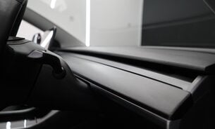 Tesla Model 3 Standard Range Plus One Owner 19" Sport Wheels Pano Roof Black Interior 13