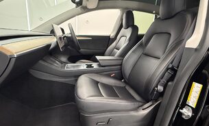 Tesla Model Y Long Range Solid Black Black Interior Panoramic Roof One Owner VAT Q 3