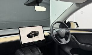 Tesla Model Y Long Range Solid Black Black Interior Panoramic Roof One Owner VAT Q 2