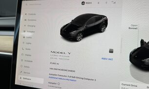 Tesla Model Y Long Range Solid Black Black Interior Panoramic Roof One Owner VAT Q 18