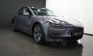 Tesla Model 3 Long Range Ryzen Chip Midnight Silver Paint Black interior One Owner VAT Q 6