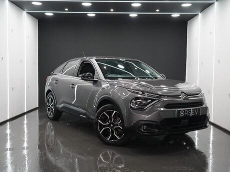 Citroen C4 Shine Plus, FDSH, Head Up Display, Rev Camera, Apple CarPlay/Android Auto