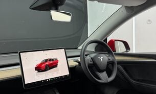 Tesla Model Y Long Range 20" Induction Wheels Multi Coat Red Pano Roof One Owner VAT Q 2