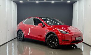 Tesla Model Y Long Range 20" Induction Wheels Multi Coat Red Pano Roof One Owner VAT Q 1