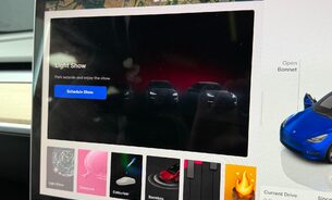 Tesla Model Y Long Range, Deep Blue Metallic Black Interior Pano Roof One Owner VAT Q 23