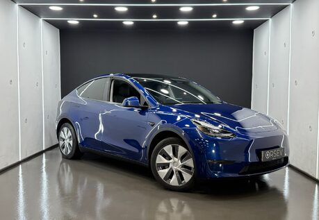 Tesla Model Y Long Range, Deep Blue Metallic Black Interior Pano Roof One Owner VAT Q