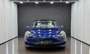 Tesla Model 3 Performance, White interior, Deep Metallic Blue, Panoramic Roof, One Owner 7