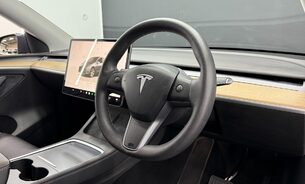 Tesla Model Y Long Range, 92% Battery SOH, Midnight Silver, Pano Roof, One Owner, VAT Q 9