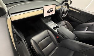 Tesla Model Y LONG RANGE, Midnight Silver, Black Interior, Pano Roof, One Owner, VAT Q 6