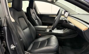 Tesla Model 3 Long Range One Owner Ryzen Chip Midnight Silver Panoramic Roof VAT Q 10