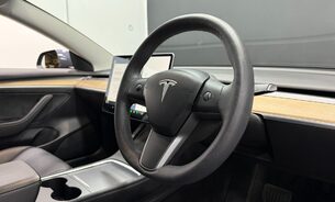 Tesla Model 3 Long Range One Owner Ryzen Chip Midnight Silver Panoramic Roof VAT Q 8