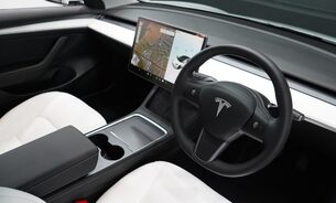 Tesla Model 3 Long Range White Interior Heat Pump Adaptive LEDs Pano Roof One Owner VATQ 16