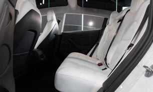 Tesla Model 3 Long Range White Interior Heat Pump Adaptive LEDs Pano Roof One Owner VATQ 13