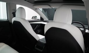 Tesla Model 3 Long Range White Interior Heat Pump Adaptive LEDs Pano Roof One Owner VATQ 21