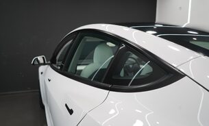 Tesla Model 3 Long Range White Interior Heat Pump Adaptive LEDs Pano Roof One Owner VATQ 6