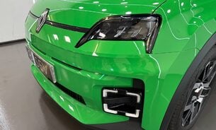 Renault 5 TECHNO E-TECH Comfort Range 52kWh Battery,  33