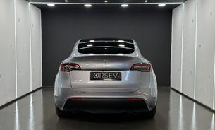 Tesla Model Y Long Range RWD, Best for Range, Later Comfort Suspension, Quicksilver Paint 11